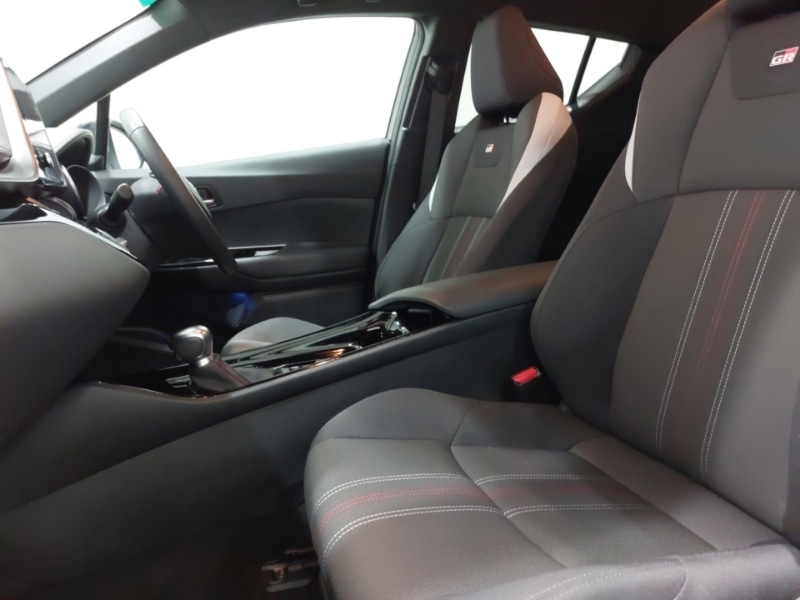 Used Toyota C-HR 2023 for sale - 77580683: Photo 5