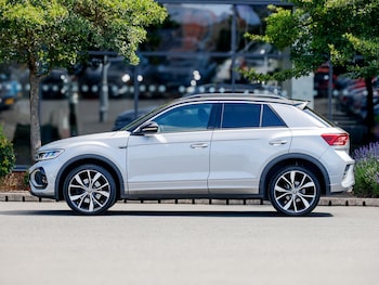Used Volkswagen T-Roc 2023 for sale - 79069708: Photo