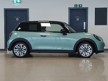 Used MINI Cooper 2026 for sale - 79121372: Photo