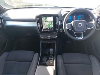Used Volvo XC40 2026 for sale - 79736790: Photo