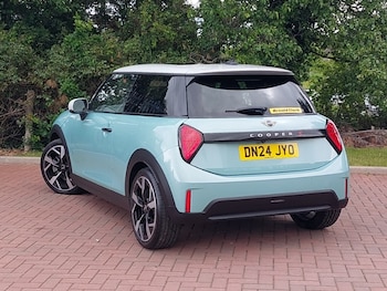 Used MINI Cooper 2024 for sale - 78660586: Photo