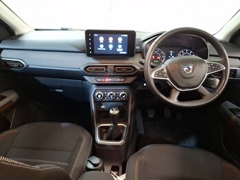 Used Dacia Sandero Stepway 2022 for sale - 77823354: Photo