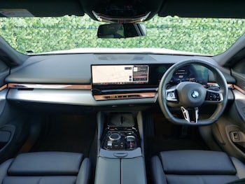 Used BMW i5 2024 for sale - 77877110: Photo