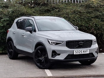Used Volvo XC40 2025 for sale - 76451547: Photo
