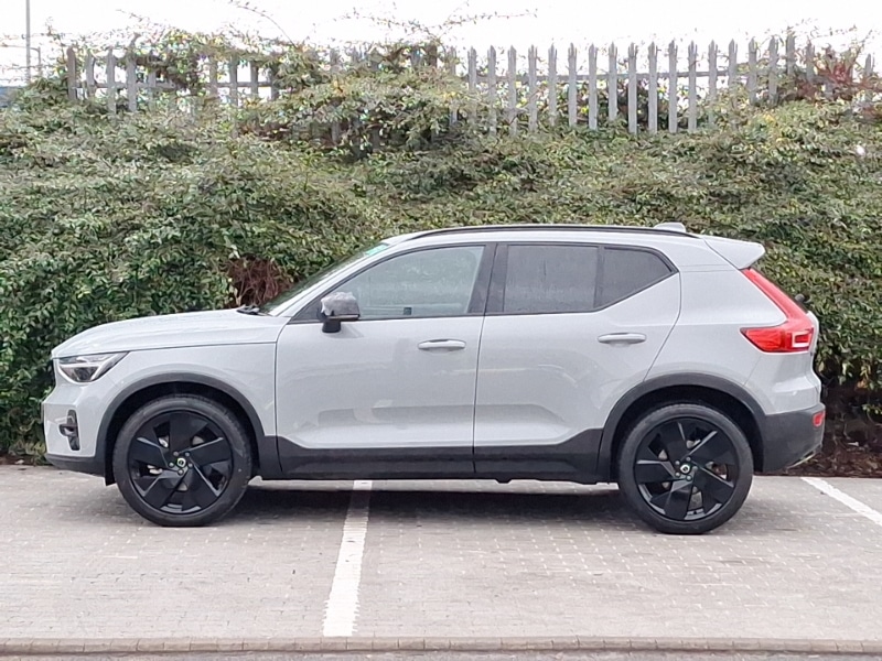 Used Volvo XC40 2025 for sale - 76451547: Photo 4