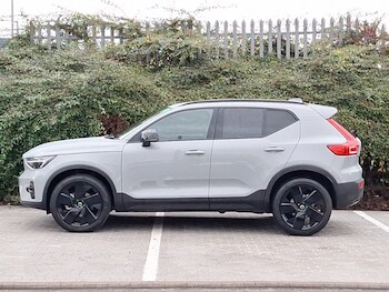 Used Volvo XC40 2025 for sale - 76451547: Photo