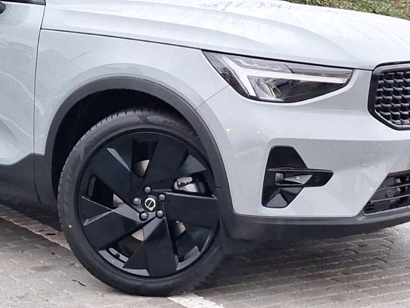 Used Volvo XC40 2025 for sale - 76451547: Photo 9