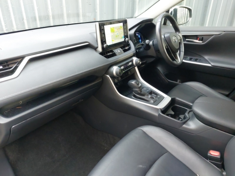 Used Toyota RAV4 2020 for sale - 76682921: Photo 5