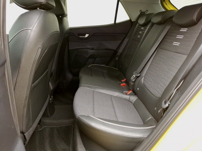 Used Kia Stonic 2023 for sale - 77832926: Photo 6