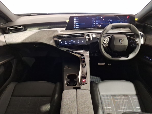Used Peugeot 5008 2025 for sale - 76254254: Photo 2