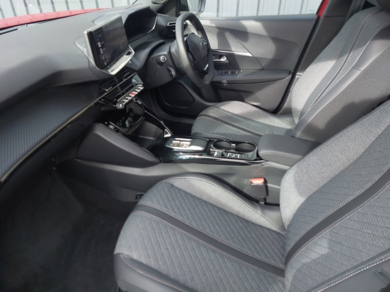 Used Peugeot 2008 2024 for sale - 77330160: Photo 5