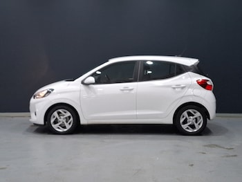 Used Hyundai i10 2023 for sale - 75779938: Photo