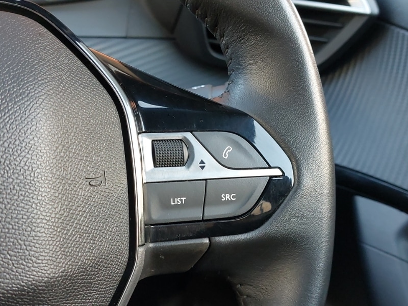 Used Peugeot 2008 2023 for sale - 77892003: Photo 10