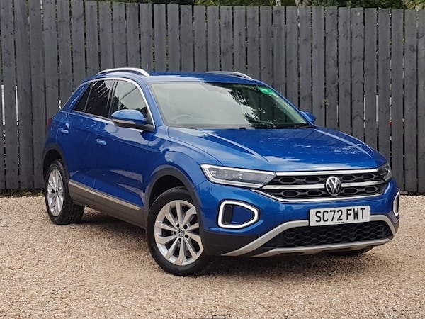 Used Volkswagen T-Roc 2022 for sale - 76220993: Photo 1