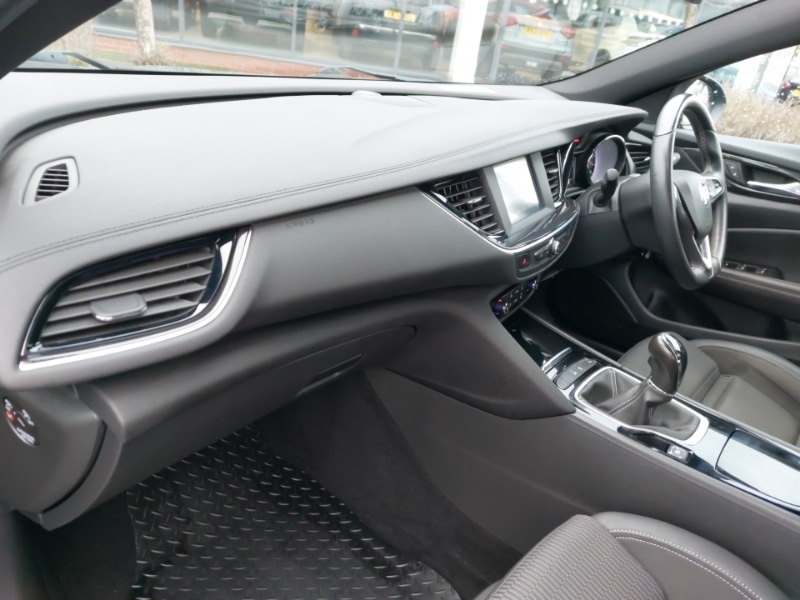 Used Vauxhall Insignia 2020 for sale - 76629303: Photo 5