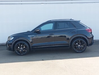 Used Volkswagen T-Roc 2025 for sale - 77160569: Photo