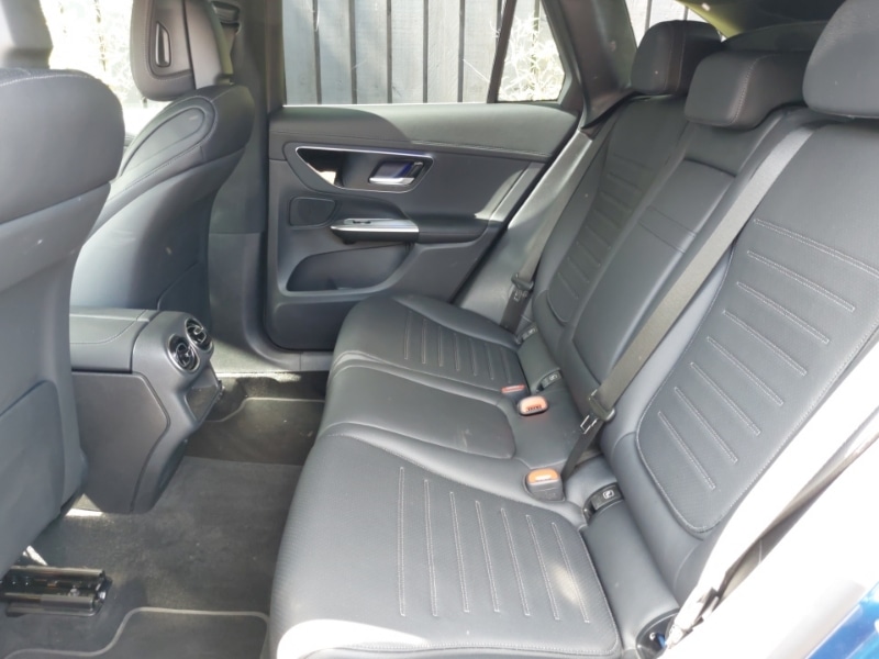 Used Mercedes-Benz GLC 2023 for sale - 76548156: Photo 6