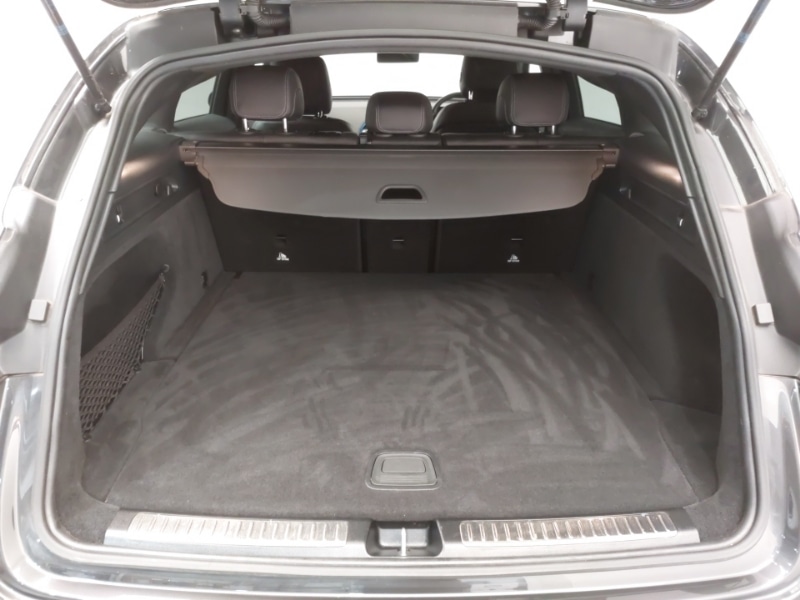 Used Mercedes-Benz EQC 2022 for sale - 77987583: Photo 8