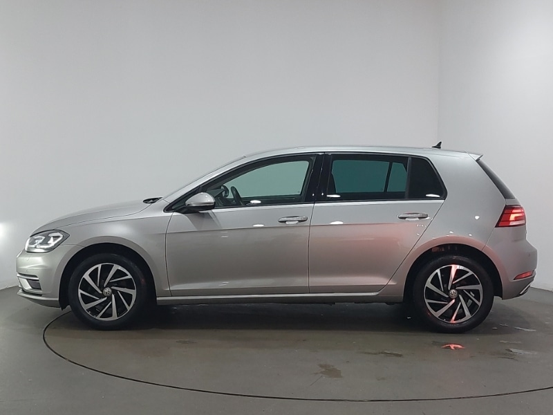 Used Volkswagen Golf 2019 for sale - 76619557: Photo 4