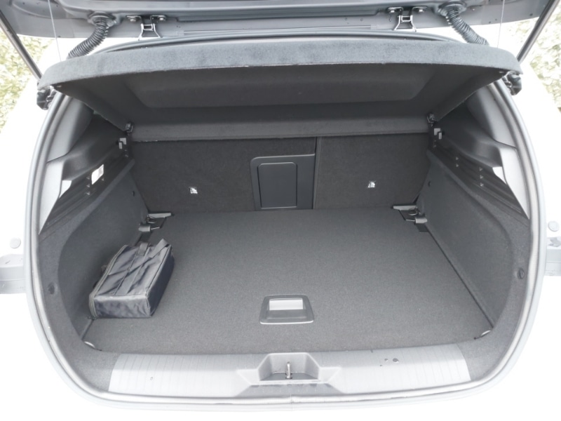 Used Vauxhall Astra 2023 for sale - 76401127: Photo 8