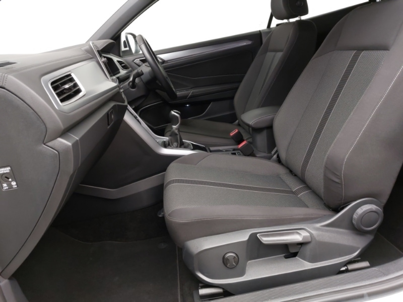 Used Volkswagen T-Roc 2022 for sale - 77285091: Photo 5