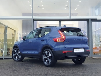 Used Volvo XC40 2025 for sale - 76920873: Photo