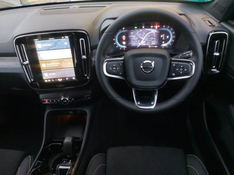 Used Volvo XC40 2025 for sale - 76920873: Photo 7