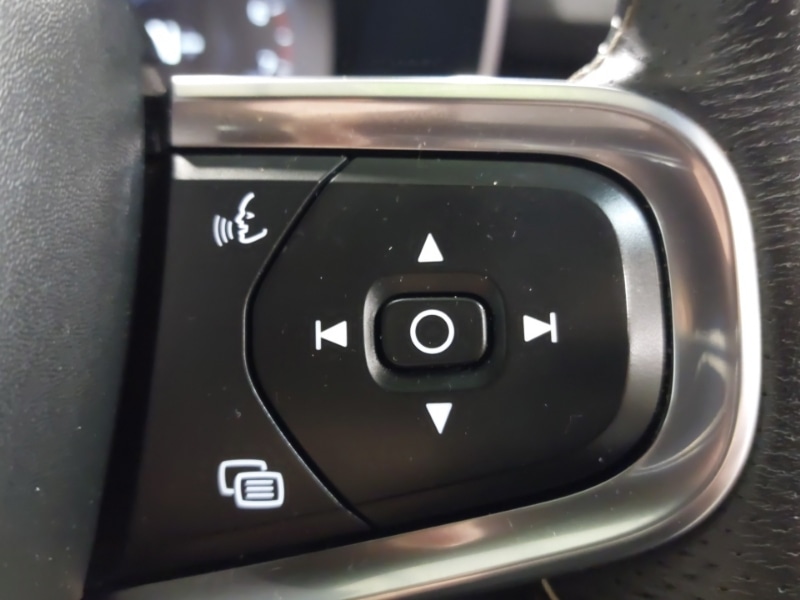 Used Volvo XC40 2020 for sale - 76708680: Photo 12