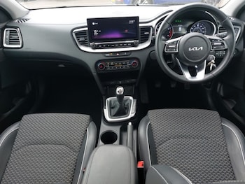 Used Kia Ceed 2022 for sale - 79386813: Photo