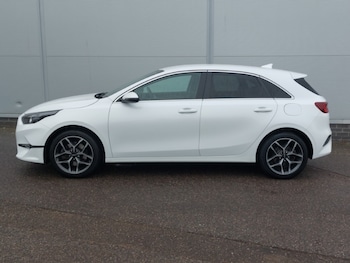 Used Kia Ceed 2022 for sale - 79386813: Photo