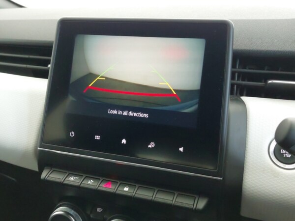 Used Renault Clio 2022 for sale - 76225582: Photo 12