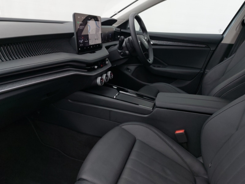 Used Skoda Superb 2024 for sale - 76347499: Photo 5