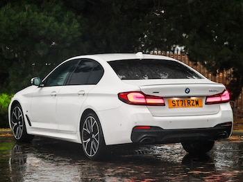 Used BMW 5 Series 2021 for sale - 77004223: Photo