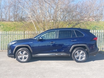 Used Toyota RAV4 2020 for sale - 75470498: Photo