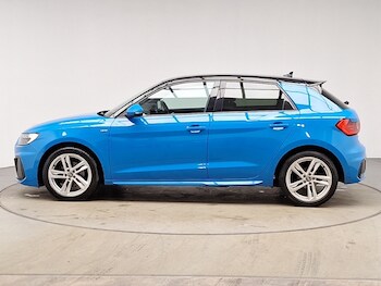 Used Audi A1 2020 for sale - 77174121: Photo