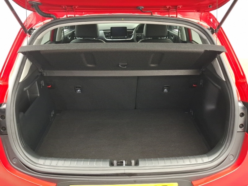 Used Kia Stonic 2024 for sale - 77343604: Photo 8