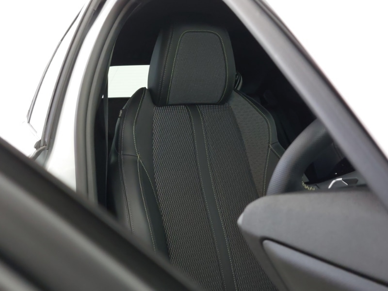 Used Peugeot 208 2025 for sale - 77995618: Photo 12