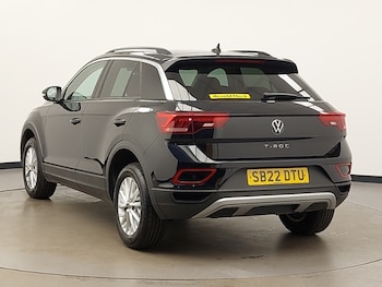 Used Volkswagen T-Roc 2022 for sale - 76527564: Photo