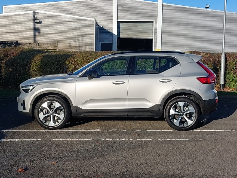 Used Volvo XC40 2025 for sale - 77122914: Photo 4