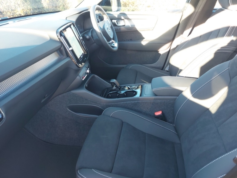 Used Volvo XC40 2025 for sale - 77122914: Photo 5