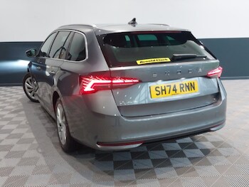 Used Skoda Octavia 2024 for sale - 77343648: Photo