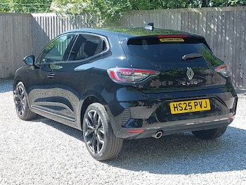 Used Renault Clio 2025 for sale - 79171571: Photo