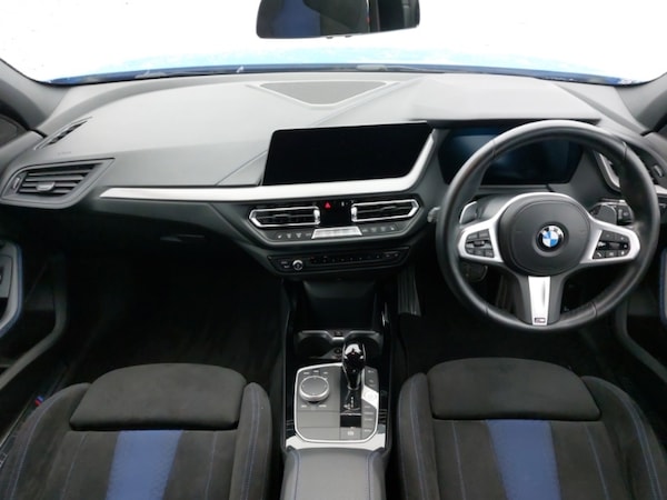 Used BMW 1 Series 2022 for sale - 76335422: Photo 2