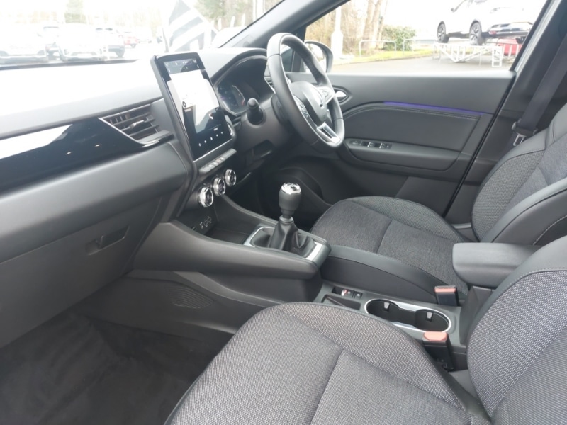 Used Renault Captur 2023 for sale - 78135451: Photo 5