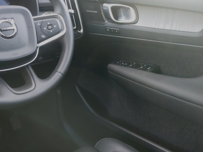 Used Volvo XC40 2024 for sale - 77717654: Photo 11