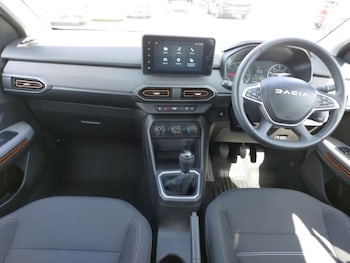 Used Dacia Sandero Stepway 2023 for sale - 78491086: Photo