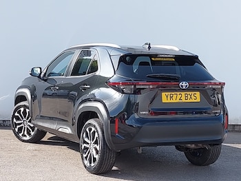 Used Toyota Yaris Cross 2022 for sale - 76881458: Photo