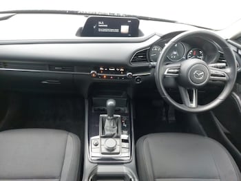Used Mazda CX-30 2022 for sale - 76187671: Photo 2
