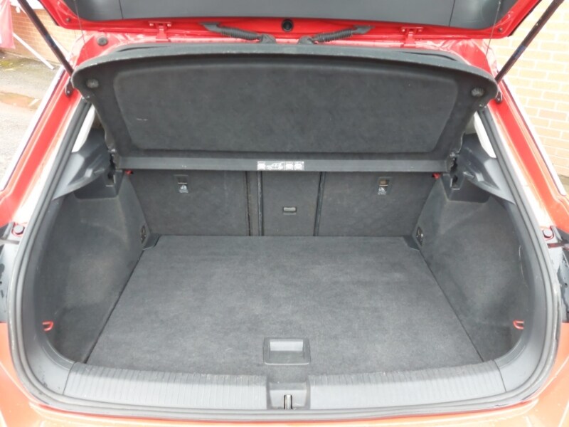 Used Volkswagen T-Roc 2021 for sale - 77531397: Photo 8