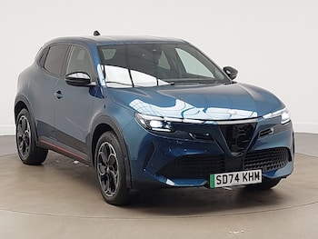 Used Alfa Romeo Junior 2024 for sale - 78498225: Photo